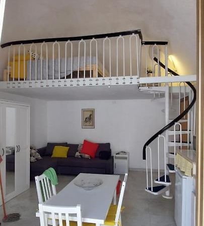 维耶斯泰Casa Daniela 2公寓 外观 照片